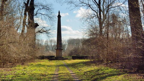 Die Schwedensäule in der Knoblochsaue